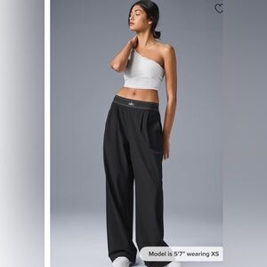 Alo Suit Up Trouser (Regular) Black XXS